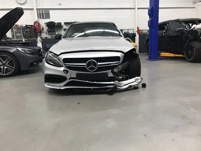 Autobedrijf stercars C63 schadeherstel rotterdam